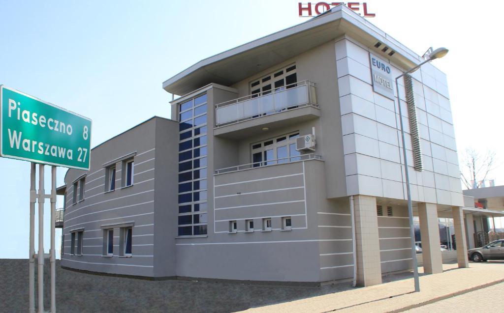 Baniocha Eurohotel מראה חיצוני תמונה